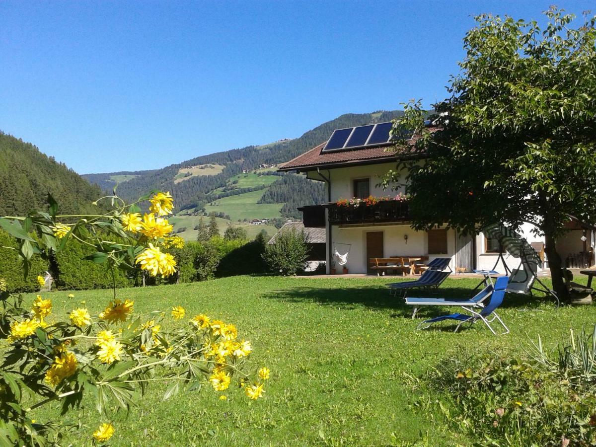 Ferienhaus-Gruenfelder Luson Kültér fotó